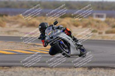 media/Dec-17-2022-SoCal Trackdays (Sat) [[224abd9271]]/Turn 16 (210pm)/